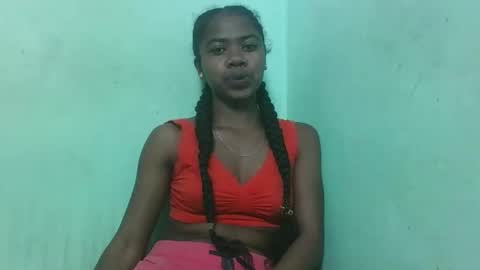 Snapshot of francinealdy chatting on September 20, 7:37 pm francinealdy online show from September 20, 7:37 pm