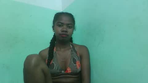 Snapshot of francinealdy chatting on September 21, 7:54 am francinealdy online show from September 21, 7:54 am