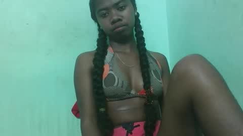 Snapshot of francinealdy chatting on September 21, 7:59 pm francinealdy online show from September 21, 7:59 pm