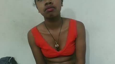 Snapshot of francinealdy chatting on October 27, 8:51 am francinealdy online show from October 27, 8:51 am