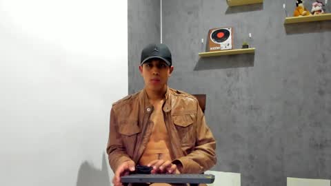 Snapshot of franco_demons_ chatting on January 15, 11:43 am Franco online show from January 15, 11:43 am
