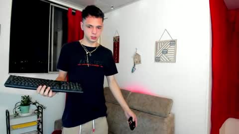 Snapshot of franco_taylor chatting on April 3, 6:11 am Franco taylor online show from April 3, 6:11 am