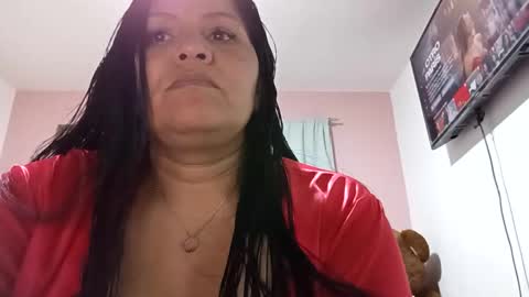 Snapshot of francy_froz chatting on September 16, 2:45 am francy froz online show from September 16, 2:45 am