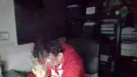 Snapshot of frandieli39 chatting on February 11, 7:05 pm Anruitor online show from February 11, 7:05 pm