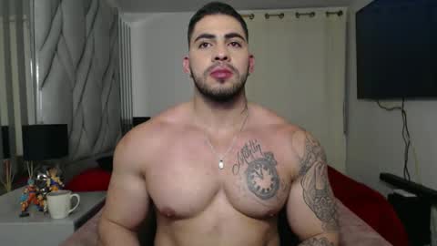 frank_foxx1 online show from January 9, 4:04 am