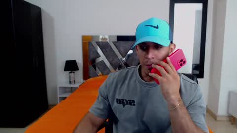 Frank online show from December 5, 1:25 am