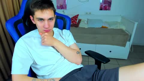 Frank online show from May 15, 4:41 am