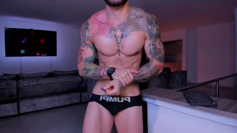 Frank Farrell. Hey remember to give me a thumbs up Ty online show from February 28, 1:37 am