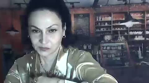 Snapshot of frankieteasing chatting on April 24, 7:38 pm frankieteasing online show from April 24, 7:38 pm