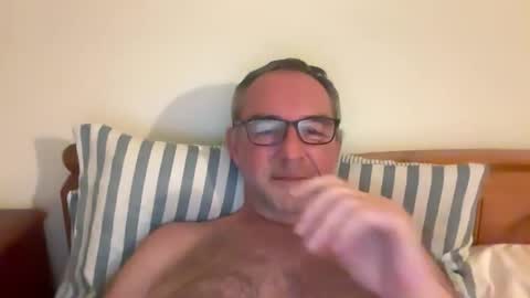 franksgreat online show from February 24, 2:09 am