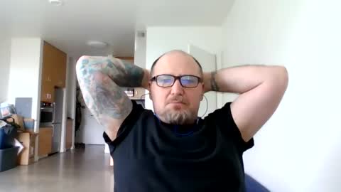 frankthebikemessenger online show from July 26, 1:47 am