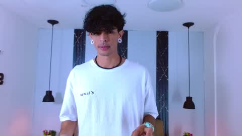 Franvill trato online show from September 25, 7:28 pm