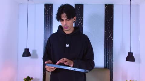 Franvill trato online show from September 26, 7:29 pm