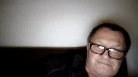 Wolfi online show from November 16, 9:37 am