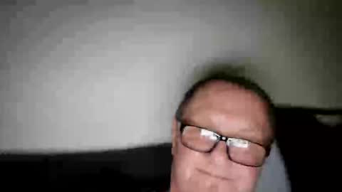 Wolfi online show from March 30, 6:36 am