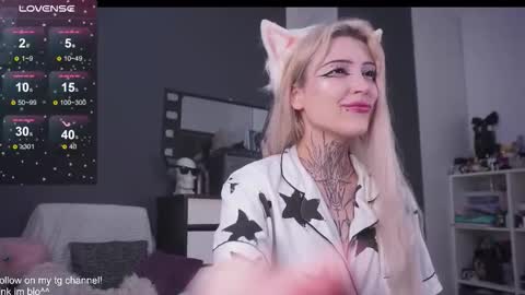 Asya UwU   online show from September 24, 8:23 pm