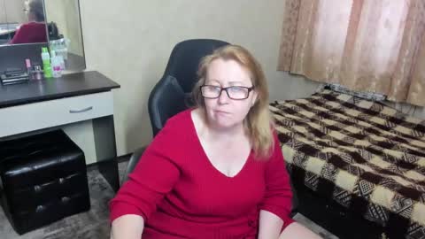 FrauMartha online show from February 27, 1:17 pm