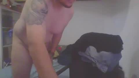Snapshot of frcokin chatting on May 24, 7:41 pm frcokin online show from May 24, 7:41 pm