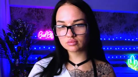 Freak online show from December 27, 11:21 pm