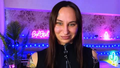 Freak online show from February 6, 10:04 am