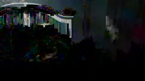 Snapshot of freakertweaker37087 chatting on September 13, 3:06 am freakertweaker37087 online show from September 13, 3:06 am