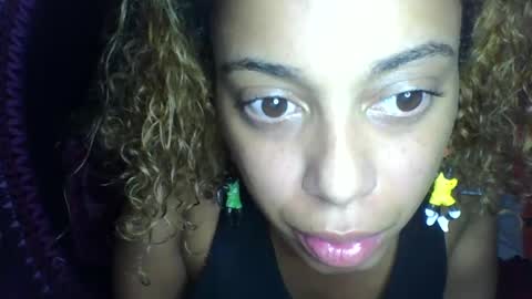Snapshot of freakjawn1992 chatting on January 9, 2:33 am FreakJawn online show from January 9, 2:33 am
