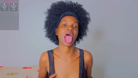 Nessa-Independent model online show from November 17, 6:14 pm