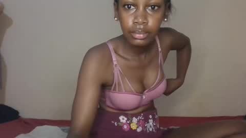 freaky_beauty online show from March 27, 10:48 am