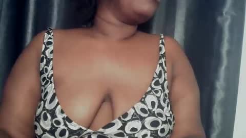 freaky slut5 online show from April 2, 4:10 am