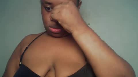 freaky slut5 online show from May 3, 4:18 am