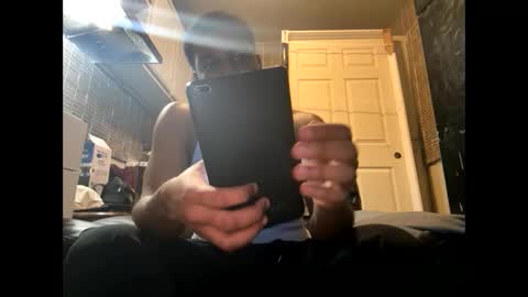 Snapshot of freakybubba chatting on January 18, 1:53 am Freakybubba online show from January 18, 1:53 am