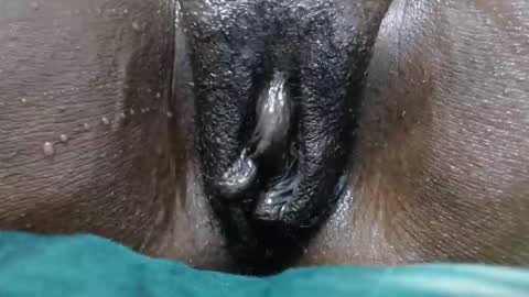 freakycoco1 online show from May 18, 8:58 pm