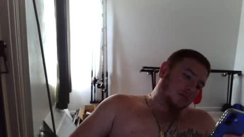 Snapshot of freakyfreddie305 chatting on October 5, 3:43 pm freakyfreddie305 online show from October 5, 3:43 pm