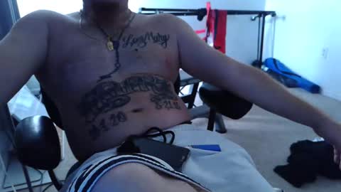 freakyfreddie305 online show from October 11, 7:01 pm