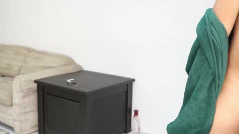 Snapshot of freakylongpenis chatting on March 6, 7:21 pm BOOK ME I STRIP ASIAN 18 BIGBOOBS MATURE EBONY ANAL LATINA MUSCLE MILF SKINNY BIGASS SHY BBC SLAVE online show from March 6, 7:21 pm