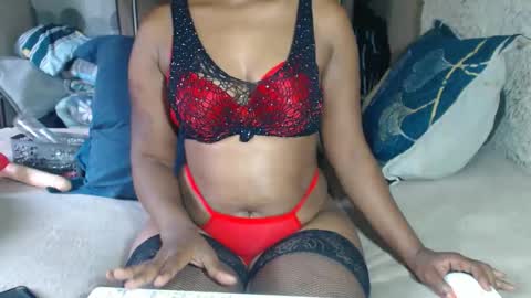 Snapshot of freakyteaser1990 chatting on November 10, 6:01 am Mandy online show from November 10, 6:01 am