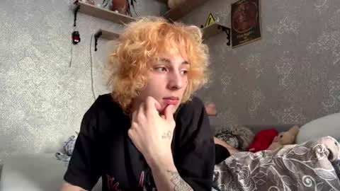 fred bucks online show from February 24, 8:12 am