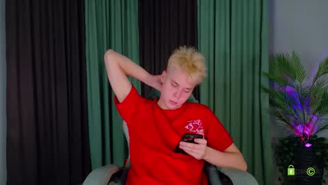 Fred online show from March 18, 5:38 pm