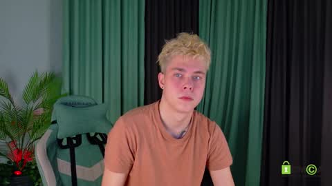 Fred online show from March 26, 8:03 pm