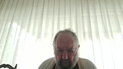 Snapshot of fredaldavid chatting on September 10, 8:58 am David Fredal online show from September 10, 8:58 am