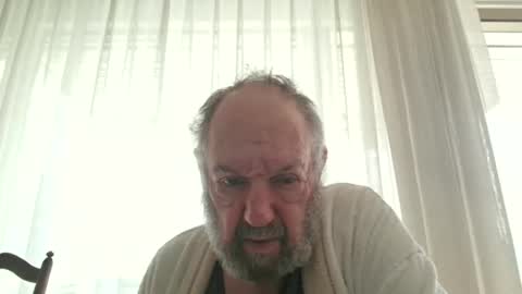 Snapshot of fredaldavid chatting on September 12, 9:53 am David Fredal online show from September 12, 9:53 am