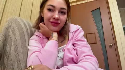Emma online show from July 28, 10:54 am