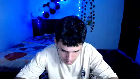 freddy romans online show from November 11, 2:22 am