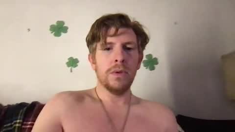 Snapshot of freddyfootball chatting on March 17, 11:41 pm Freddy Foot Balls online show from March 17, 11:41 pm