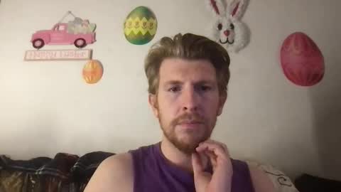 Snapshot of freddyfootball chatting on March 25, 1:00 am Freddy Foot Balls online show from March 25, 1:00 am