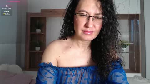 frederica_ online show from January 30, 12:06 pm