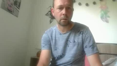 fredodu41 online show from May 24, 2:22 pm