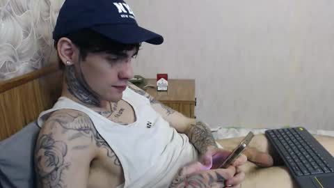 Snapshot of fredzo777 chatting on September 12, 9:48 pm Fred online show from September 12, 9:48 pm