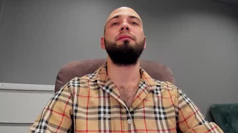 Andrew online show from October 20, 4:46 am