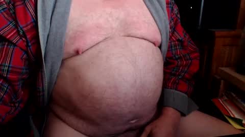 freeamos online show from December 10, 7:47 am